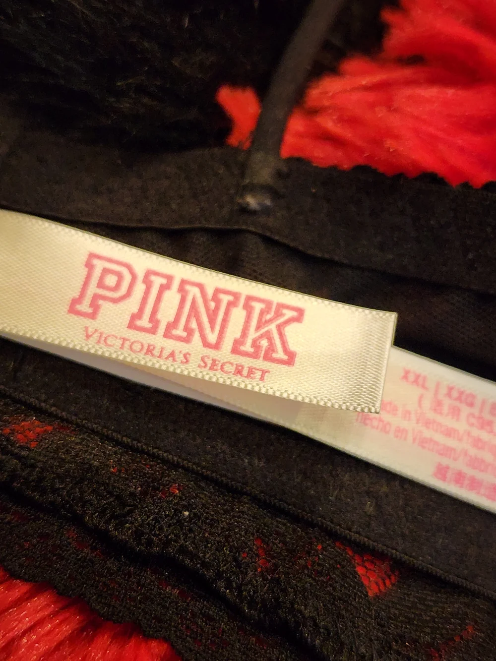 Victoria's Secret Black Lace Pushup Underwire Bralette with Pink Molded Cups XXL